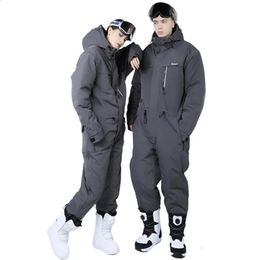 Ski Suit Cold-Proof Mens and Womens Outdoor Waterproof Windproof Snowboarding Suit 240122