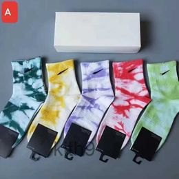 Mens Socks Tie Dye Women Stockings Breathable Pure Cotton Wholesale Jogging Basketball Football Sports With Box 9Z3X