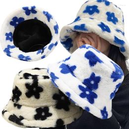 Berets Warm Hat Women's Autumn Winter Cap Flower Fur Bucket Fisherman's Retro Knitted Wool Basin Gifts