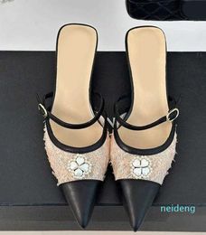 Designer -Sandals Leather Pointed Toes Lady Sexy Elegant Shoes Comfort 2024