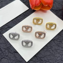 Fashion Earrings Jewelry Womens Designer Earring Ear Studs Letter v Diamonds Luxury party jewelry VE-920