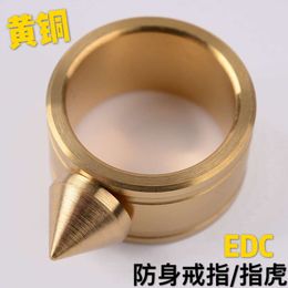 Brass Super Self Play Defence Ring Portable Pendant Outdoor Camping Tool Finger Tiger 1508