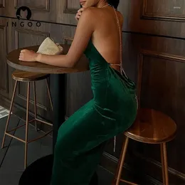 Casual Dresses INGOO Green Backless Sexy Velvet Evening Maxi Dress Sleeveless Metal Chain Halter Bodycon For Women Elegant Party Clubwear