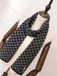 European Quality Men's Wool Scarf Black and White Chess Plate Knitted Warm Scarfs