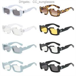 Fashion Off Sunglasses Designer Offs White Men and Women Cool Style Hot Fashion Classic Thick Plate Black White Square Frame Eyewear Off Man Glasses U35M