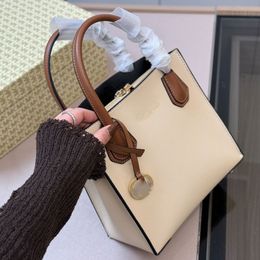 Borsa di design versatile bag for women fashion bag 2024 minimalist casual carry on shoulder tote bag crossbody bag