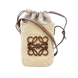 Diagonal braid of paper rope braided bag beach bag Small shoulder bag Mobile phone bag Factory direct sales Volume discount