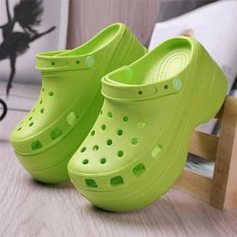 Sandals Summer Women Platform Garden Shoe Height Increasing Slippers Slip For Girl Beach Shoes Fashion Lady Slides 220526