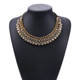 Necklaces 2023 New Indian Vintage Statement Large Collar Choker Necklace Women Fashion Britain Kate Princess Big Bib Necklace Jewelry