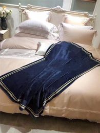 High -End Exclusive Style Bath Towel Full Flower Luxury Designer Towel 4 Colour Pink Blue Navy Brown Towels