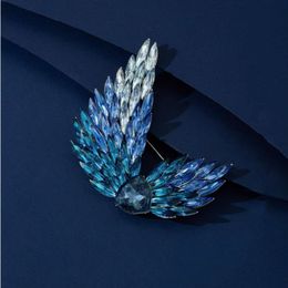 Luxury Austrian Crystal Wing Brooch with A Sense of Luxury and Grandeur, Fashionable Temperament, Coat Pin Buckle