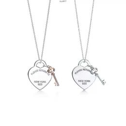 92sl Pendant Necklaces Tiffanyisn Classic Fashion High Grade Stainless Steel Heart Pendant Necklace S925 Silver Love Heart Women Diy Pendant Jewellery Gift with Bo