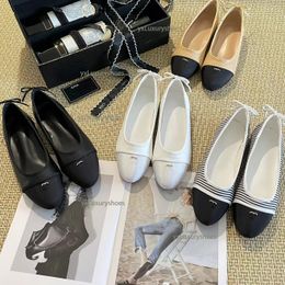 Designer shoes Ballet flats Paris Luxury Channel Women's Black fashion casual leather shoes Bow ballet shoes Round head women's dress shoes