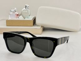 Classic Sunglasses For Men Women 4457 Fashion Retro Eyewear Designers Outdoor Beach Square Style Goggles UV400 Anti-Ultraviolet Board Lens Full Frame Random Box