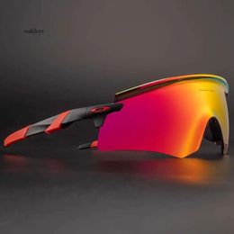 Erkek tasarımcı güneş gözlüğü 9471 bisiklet gözlükleri büyük çerçeve rüzgar geçirmez gözlükler açık hava sporları koşu güneş gözlüğü