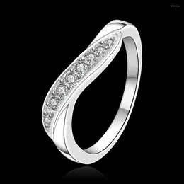 Cluster Rings WOMAN Engagement Ring 925 Sterling Silver Crystal Diamond Fashion Elegant Wedding Party Gifts Charm Fine Brands Jewelry