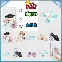 Designer Casual Platform High rise thick soled PVC slippers man Woman Light weight Fashion French style Leather rubber soft soles sandals Flat Summer Beach