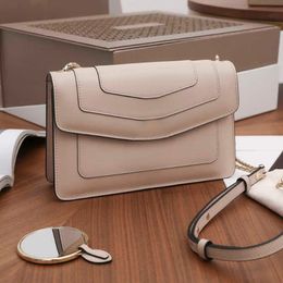 7A Designers the latest fashion 381029850 Milk tea color leather is delicate and soft Cortex has gloss Pure copper type hardware P294V