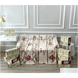 Blankets Flannel Designer With Box Letter Soft Blanket For Bed Room Decoration 150X200Cm Drop Delivery Home Garden Textiles Dhlin Best quality