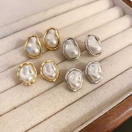 Earrings Baroque Vintage Irregular Pearl Geometric Stud Earrings for Women French Style Light Luxury High Grade Retro Party Jewellery 230831