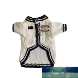 Clasic Dog Clothes Autumn and Winter Pet Fashion Brand Sweater Chenari West Highland French Bucket Vip Cat Fashion Brand Pet Clothes