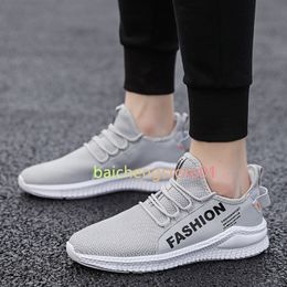 2021 New Men Running Shoes Mesh Athletic Shoes Sneakers Breathable Sports Shoes Lightweight Men Lace-Up Cushioning Outdoor Shoes b4