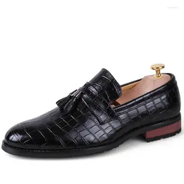 Dress Shoes Men Winter Italian Fashion Snake Skin Brogue Leather Oxford Tassel Slip On Pointed Toe Designer Male Formal Cool Footwear