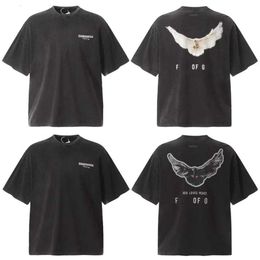 Designer Luxury essentials Classic kanyes wests T Shirt fogs back Peace dove design Printed Mens And Womens Top Summer Breathable Cotton Loose Tee