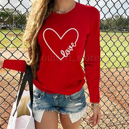 Women's T-Shirt 2023 Fashion Women T Shirt Love Heart Printed T Shirt Casual Red Tops 90s Valentines Shirt Female Harajuku Graphic Tshirt T240221