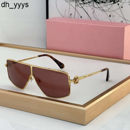 Miui women oversize sunglasses sunglasses mui sunglasses 2024 new European American fashion Avant garde silhouette Metal frames Womens Boutique shades uv400