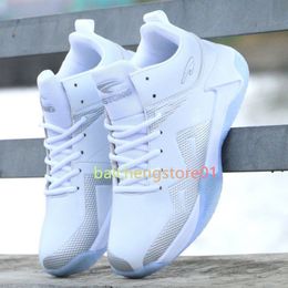 2021 New Stylish Running Shoes for Men Antiskid Damping Cool Outsole Walking Trekking Leisure Summer Running Zapatills Sneakers b4