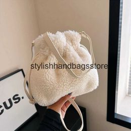 Shoulder Bags Messenger Bag For Women2023New Autumn Winter Lamb Wool Portable Coin purse Girls Drawstring Soulder Crossbody Lucky Small BagsH24221