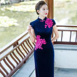 Ethnic Clothing Exquisite Applique Velour Women Long Qipao Chinese Traditional Plus Size Dress Sexy Split Slim Cheongsam Celebrity Banquet