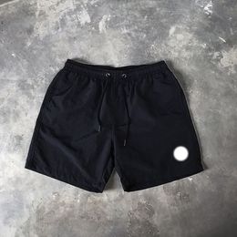 Designer Mens Shorts Mon French Brand Men Short Luxury Sports Summer Womens Trend Pure Breathable Black White Fashion Personality Swim Shorts Beach Pants 389