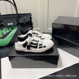 Low Panda Mens Sneaker Skel Amiiri Chunky Shoes Same Bone Board New Leather Colour Black White Designer Couple's Shoe Versatile Casual Sports T6UO FYBB