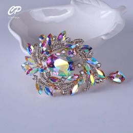 Fashionable Shiny Glass Rhinestone Corsage Exaggerated Gem Coat Accessories Pin Phantom Droplet Broch 240220
