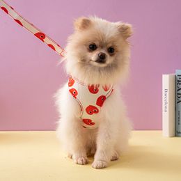 Corda da trazione per cani di alta qualità con stampa rossa dell'amore Corda da trazione per cani sul retro del petto per gatti con corda
