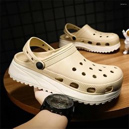 Slippers Plateforme Plataform Men Brown Flip Flops Sneakers Luxury Designer Shoes Tennis Type Sandals Sport Er Sneeker