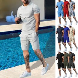 New mens tracksuit Summer Fashion Mens T-shirt and shorts 2-piece casual street clothing mens oversized set 240221