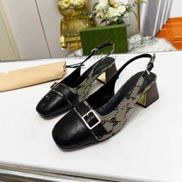 Kadın Sandallar Tasarımcı Elbise Ayakkabı Yüksek Topuklu Ayakkabı Tıknaz Mid topuk Slingback Pompası At Bitliği Vintage Kare Ayakkar Katırlar Üst Sınıf Deri Parti Ayakkabıları 35-44 1.25 04