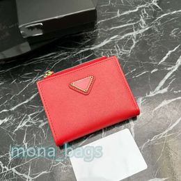Zipper Card Holders for Womens Simple Classical Fashion Bags Classic Solid Color Leather Designer Wallet Flap Cover