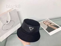 Wide Brim Hats Designer Bucket Hat Hip Hop Men Winter Hats for Mens Caps Fitted Sun Protection Men Head Warm Outdoor Fashion Black White Cap Letter Solid cap 2W7R