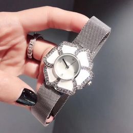 Fashion Brand Watches Women Girls Flower Style Steel Metal Magnetic Band Quartz Wrist Watch CHA08257h