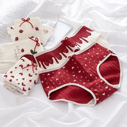 Women's Panties Cotton Underwear Women Mid Waist Briefs Female Lingerie Strawberry Hearted Printed Design Ladies Sexy Pantys