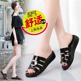 Sandals 35-40 Key Height Flip Flops Woman Dark Blue Boot For Women Shoes Swimming Slippers Sneakers Sports Resell