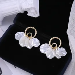 Dangle Earrings Renya Trendy Round Post Imitation Shell Drop Earring MaGold Colour Elegant Romantic For Women Girls Jewellery