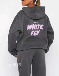 Designer Tracksuit White Fox Hoodie Sets Two 2 Piece Set Women Mens Clothing Sporty Long Sleeved Pullover Hooded 12 Coloursspring Autumn Wint WJ CEQU