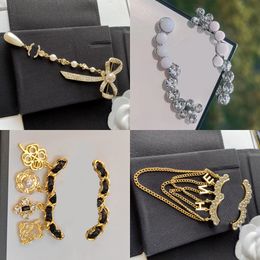 Romantic Girls Love Brooches 18K Gold Plated Silver Drop Brooch Pins Designer Brand Letter Broochs Classic Wedding Jewellery Party Pins Family Couple