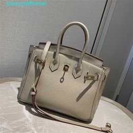 Totes BK Genuine Leather Handbag Platinum Headband Layer Cowhide Lychee Grain Genuine Leather Bag Large Capacity Versatile Commuting One Shoulder with logo hbK7