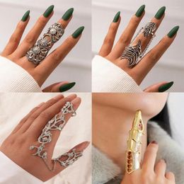 Cluster Rings Retro Ancient Silver Colour Hollow Flower Knuckle For Women Men Punk Geometry Carving Alloy Party Jewellery Anillo